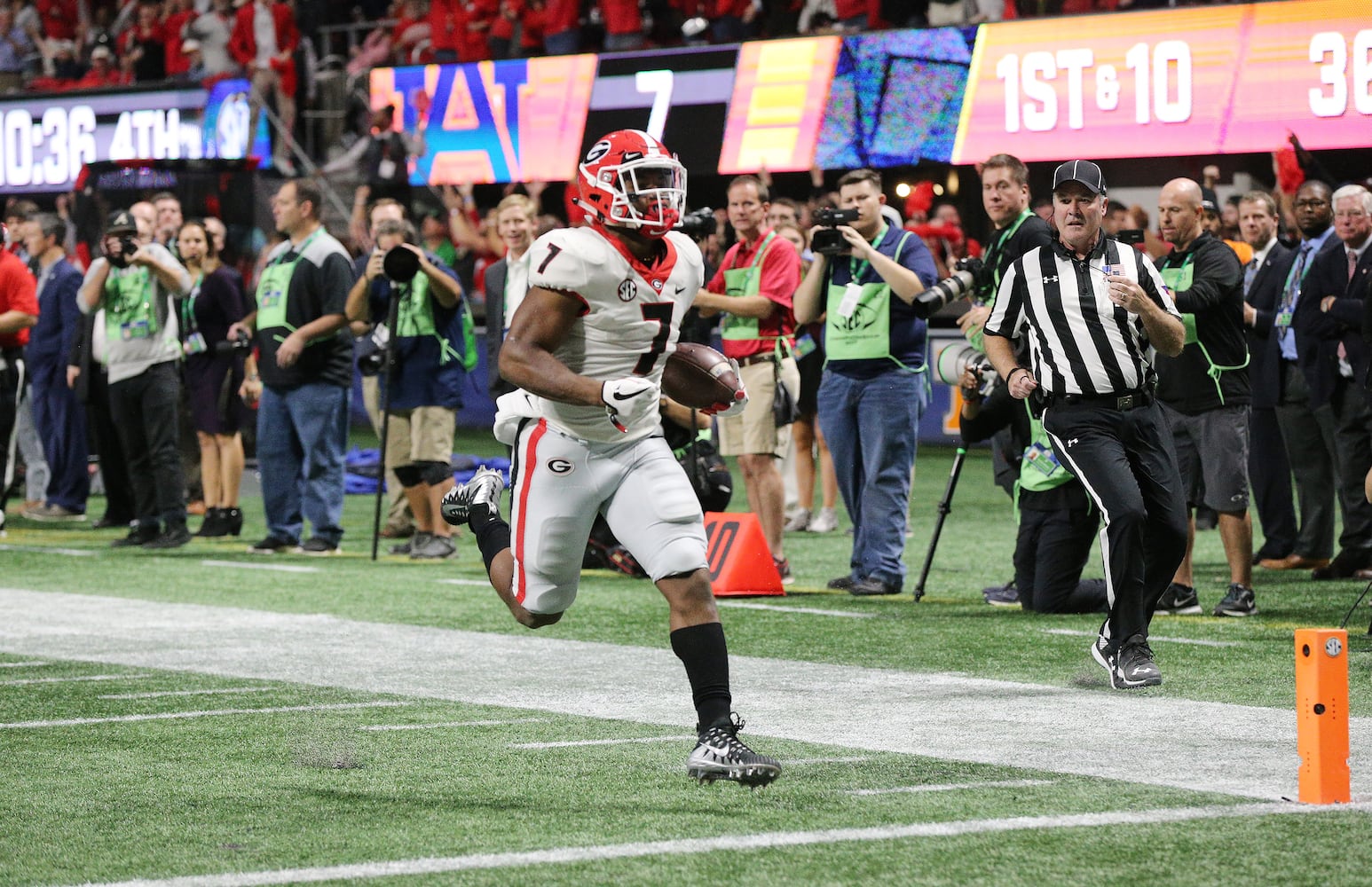 Photos: Georgia handles Auburn in rematch, wins SEC title