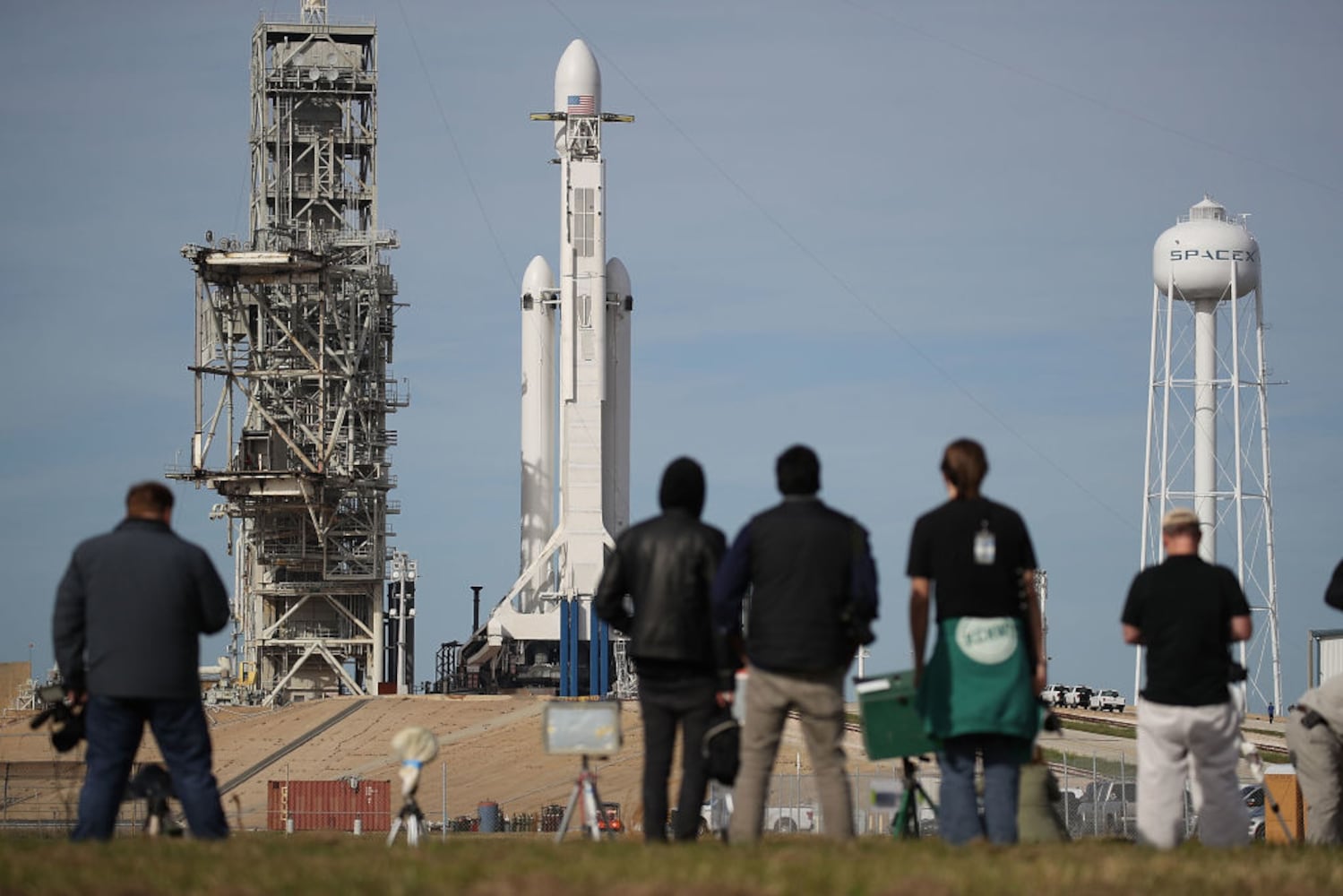 photos falcon heavy launch