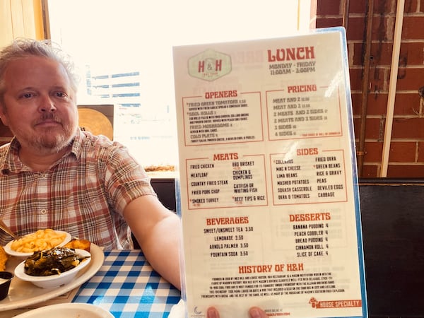 Owner Wes Griffith talks while having lunch at the H&H Restaurant in Macon. Bob Townsend for The Atlanta Journal-Constitution