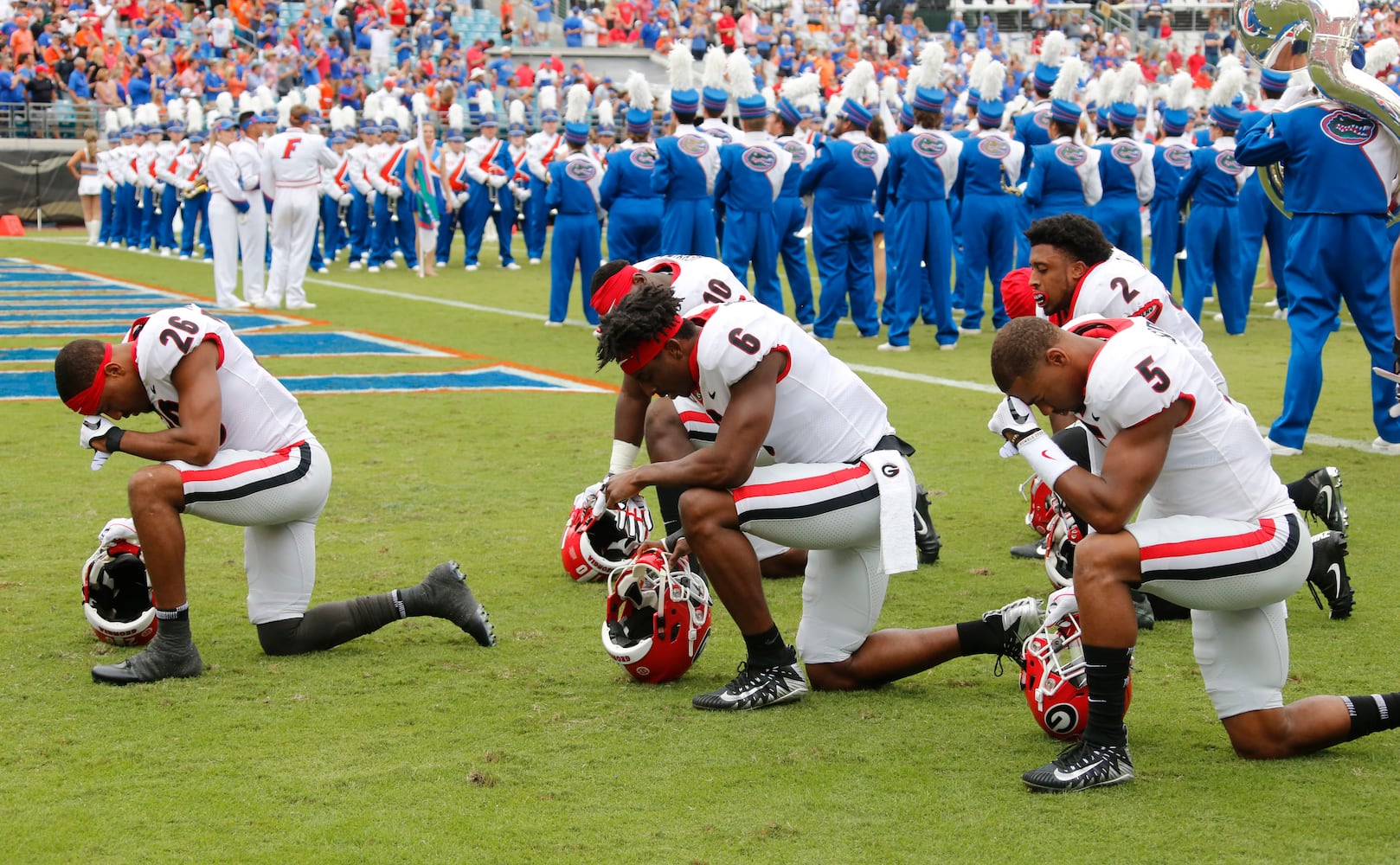 Photos: The celebration, scene at Georgia’s win over Florida