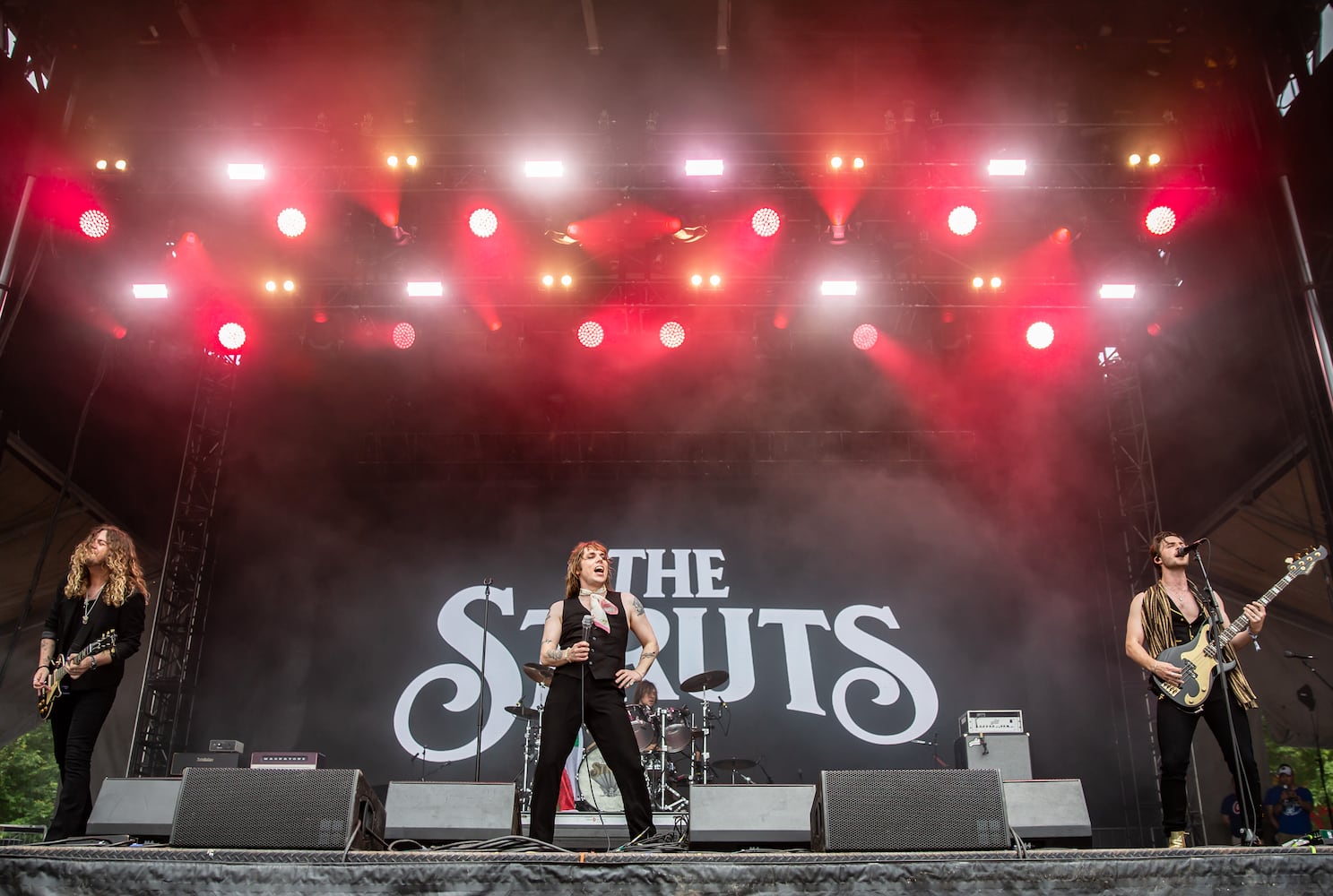 Atlanta, Ga: The Struts brought their brand of glam rock to a crowd that belted out every word at the Piedmont Stage on Sunday. Photo taken May 5, 2024 at Central Park, Old 4th Ward. (RYAN FLEISHER FOR THE ATLANTA JOURNAL-CONSTITUTION)