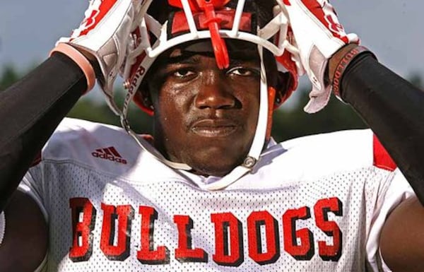 ECI's Washaun Ealey opened the '08 season with 137 yards and touchdown runs of 39, 15 and two yards on 17 carries during the Bulldogs' 28-13 win over Savannah Country Day. Committed to Georgia.