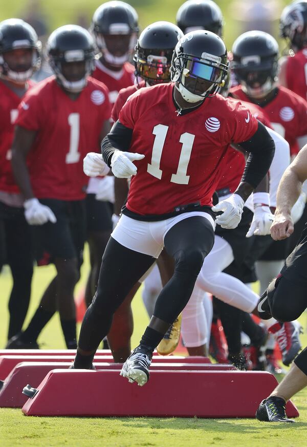  Atlanta Falcons wide receiver Julio Jones runs an agility drill during NFL football training camp on Thursday, July 27, 2017, in Flowery Branch, Ga. (Curtis Compton/Atlanta Journal-Constitution via AP)