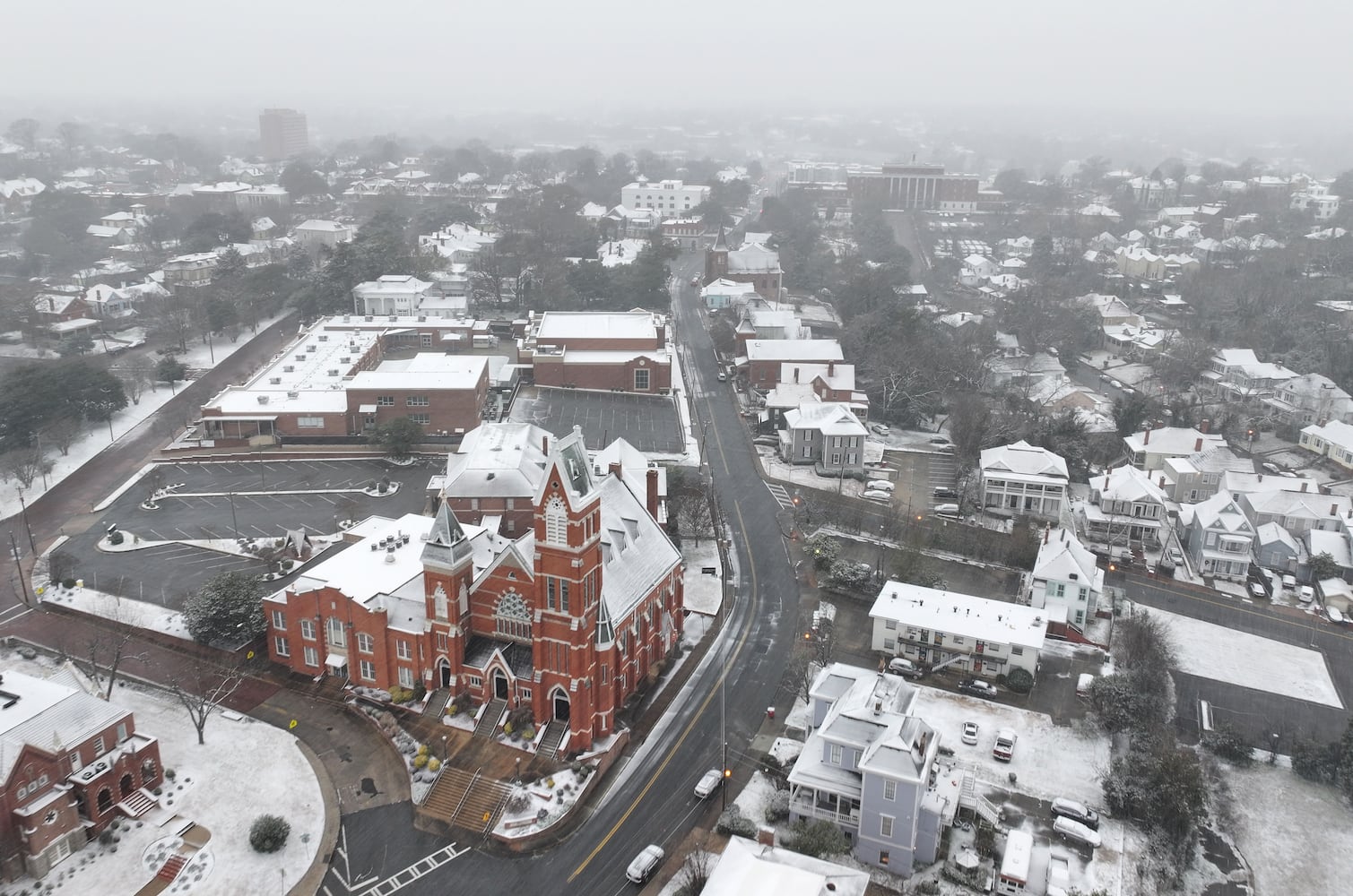 Photos: Snow, ice spreads in Georgia