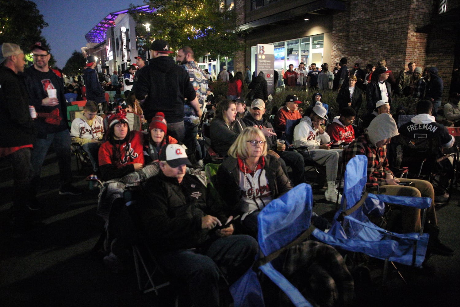 World Series Game 5 fans