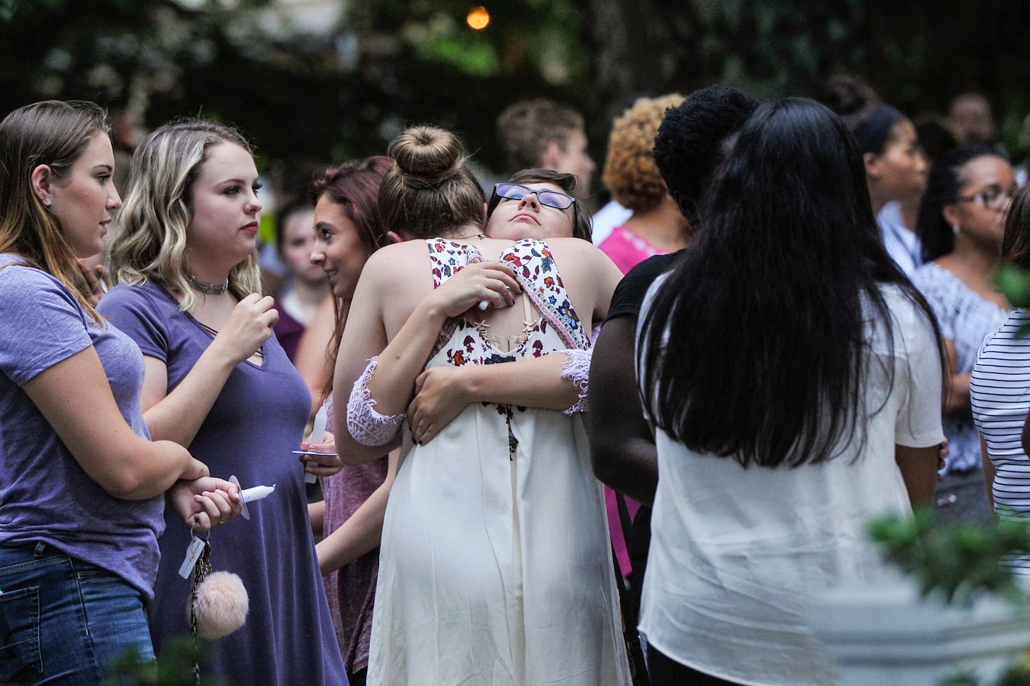 Vigil for teen found behind Roswell Publix