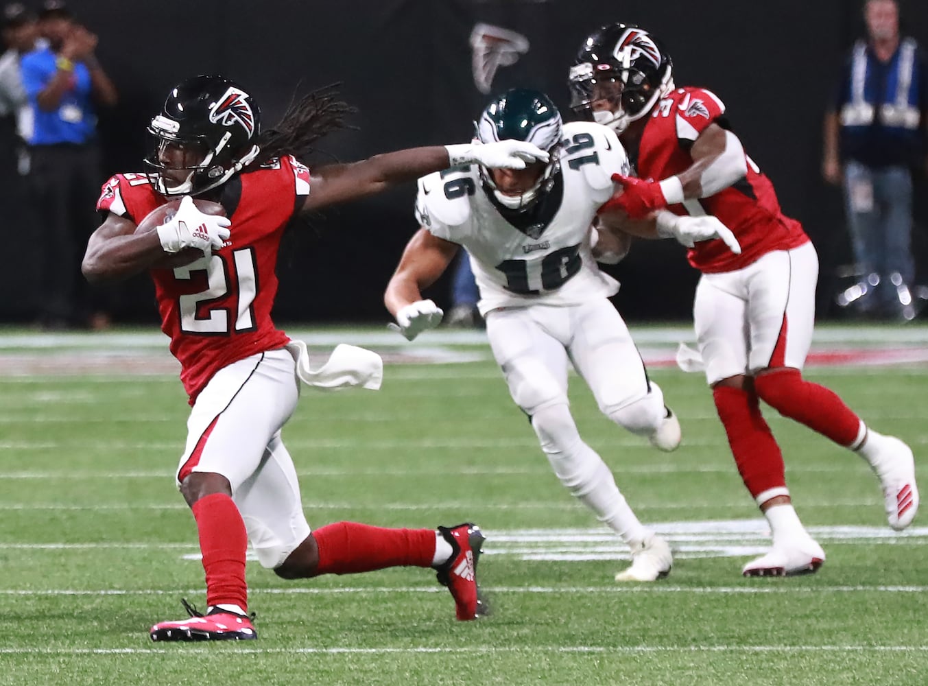 Photos: Falcons host Eagles, seek first win