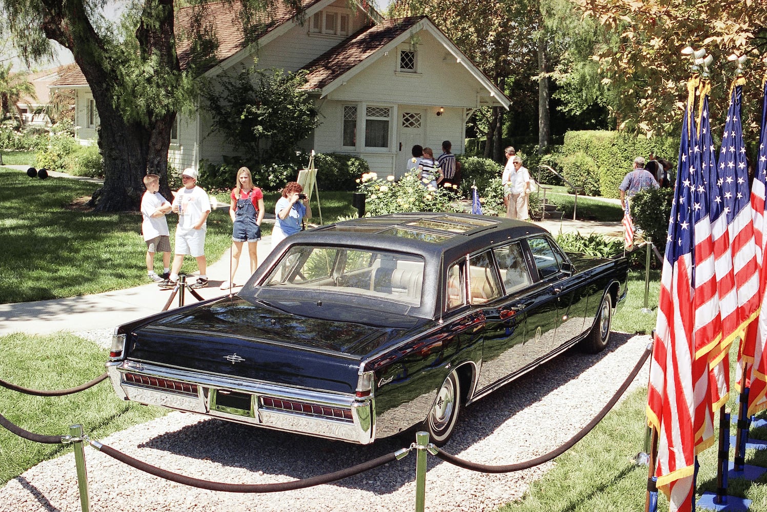 Lincoln Continental making a return