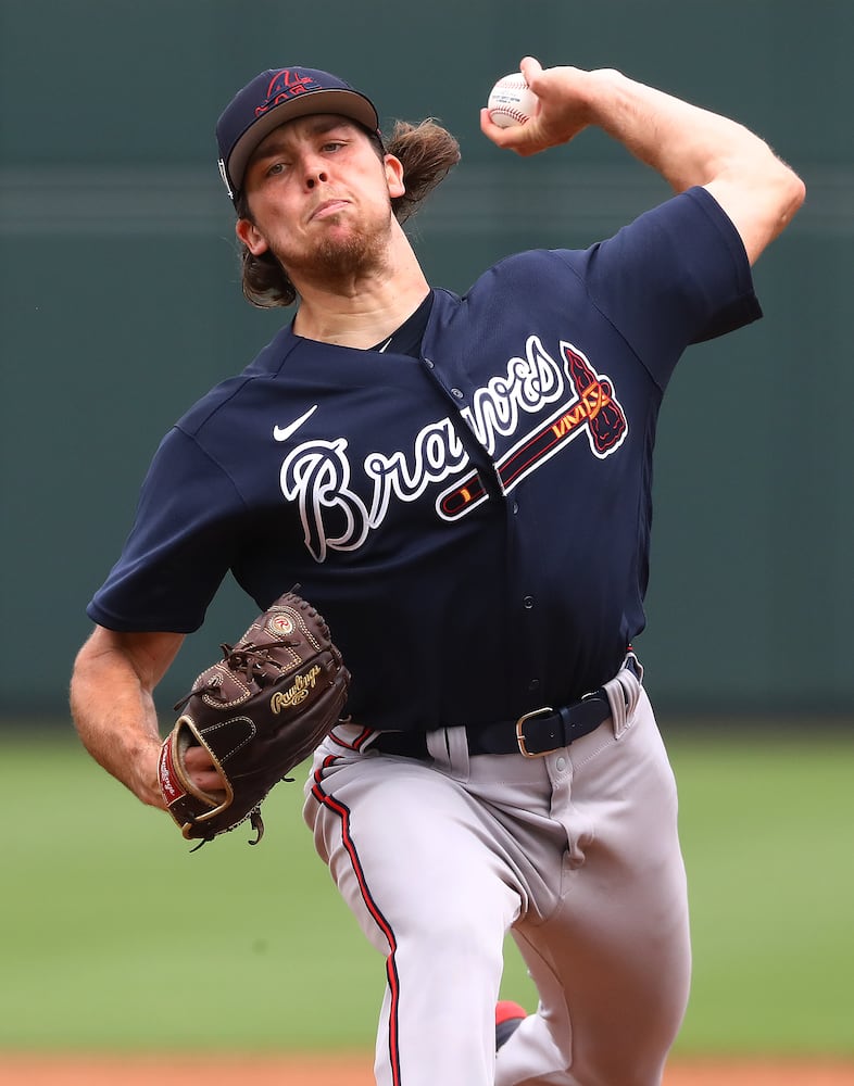 BRAVES PHOTO