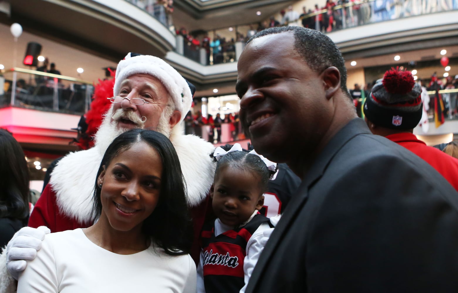 Falcons pep rally at Atlanta City Hall