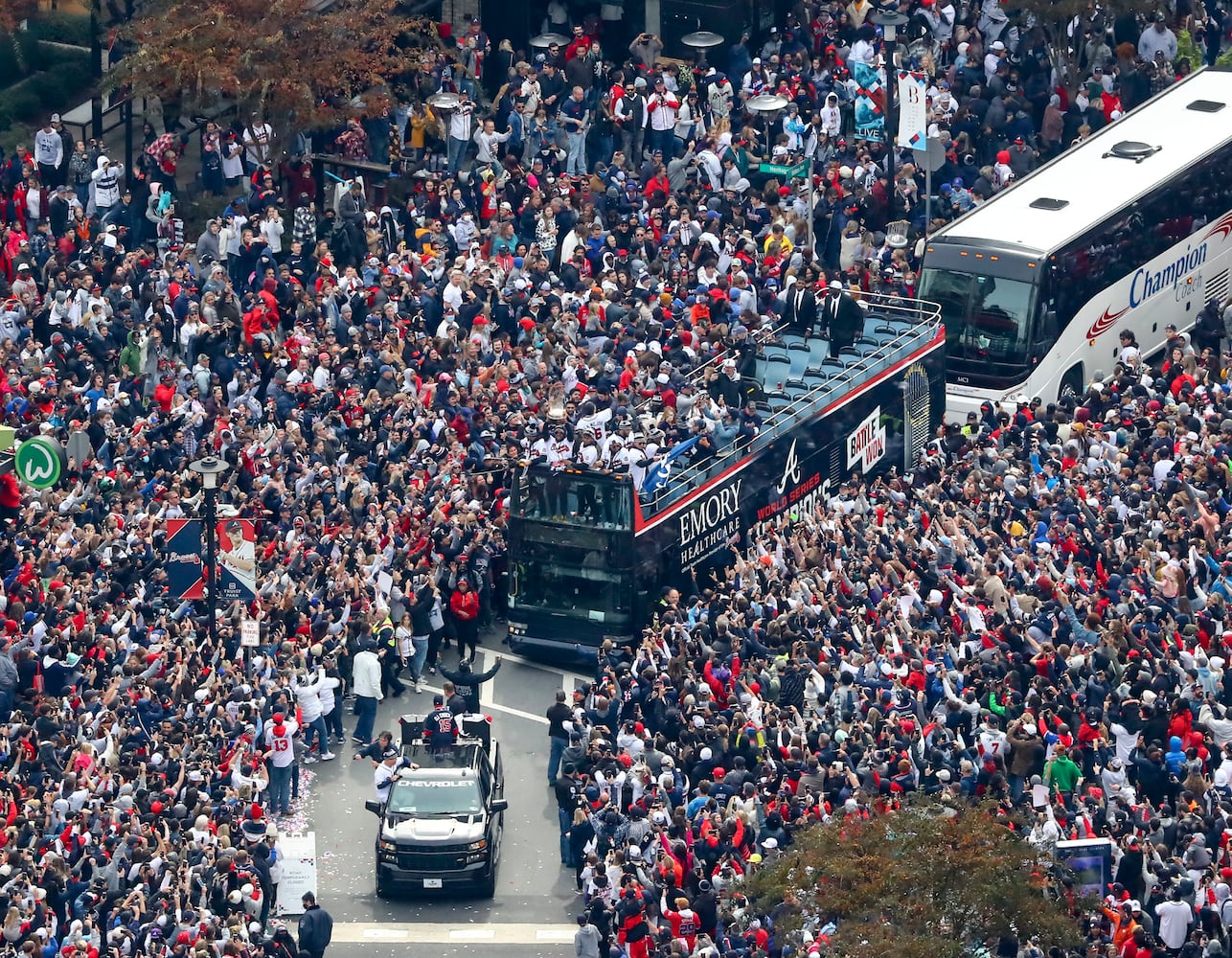 Braves baseball parade