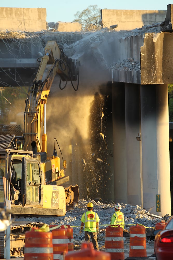 PHOTOS: When Atlanta’s I-85 caught fire, collapsed on March 30, 2017