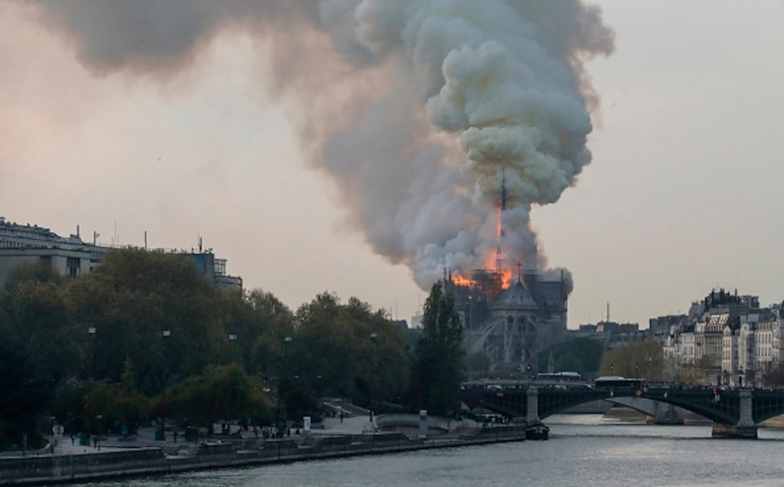 Photos: Paris’ Notre Dame Cathedral on fire