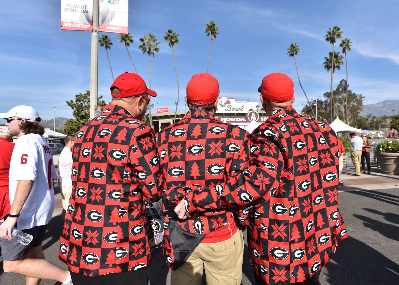 Photos: The scene at the Rose Bowl as Georgia plays Oklahoma