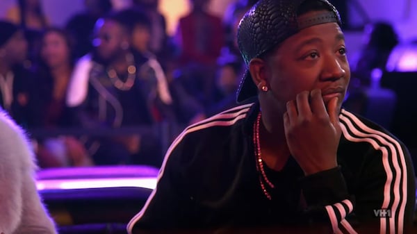  Yung Joc pulls off his best "uh oh" look as Karlie pulls up with Sina.