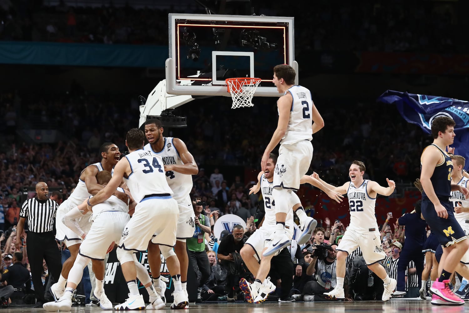 Villanova beats Michigan in NCAA championship game