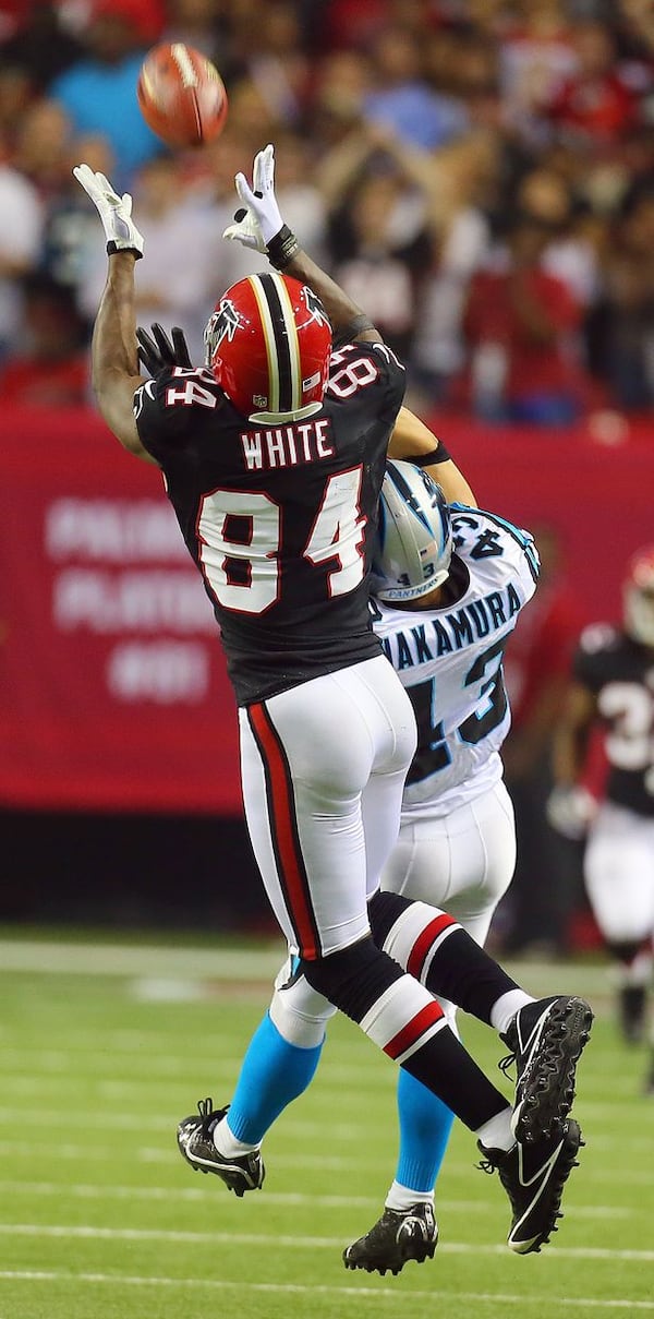 Roddy White making a catch against Carolina in 2012.