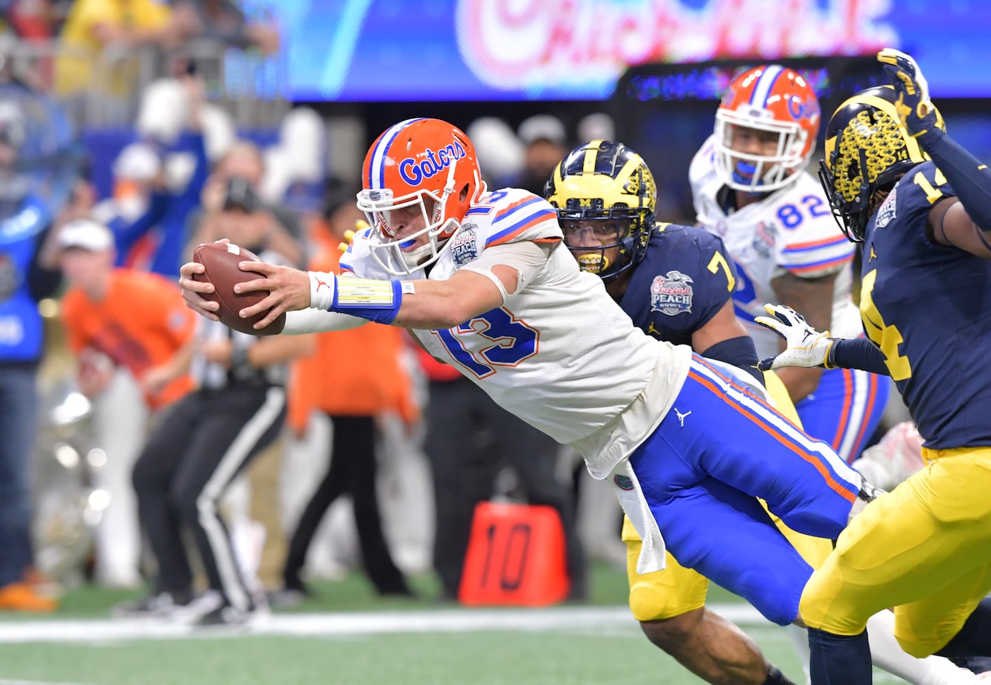 Photos: Florida, Michigan clash in Chick-fil-A Peach Bowl