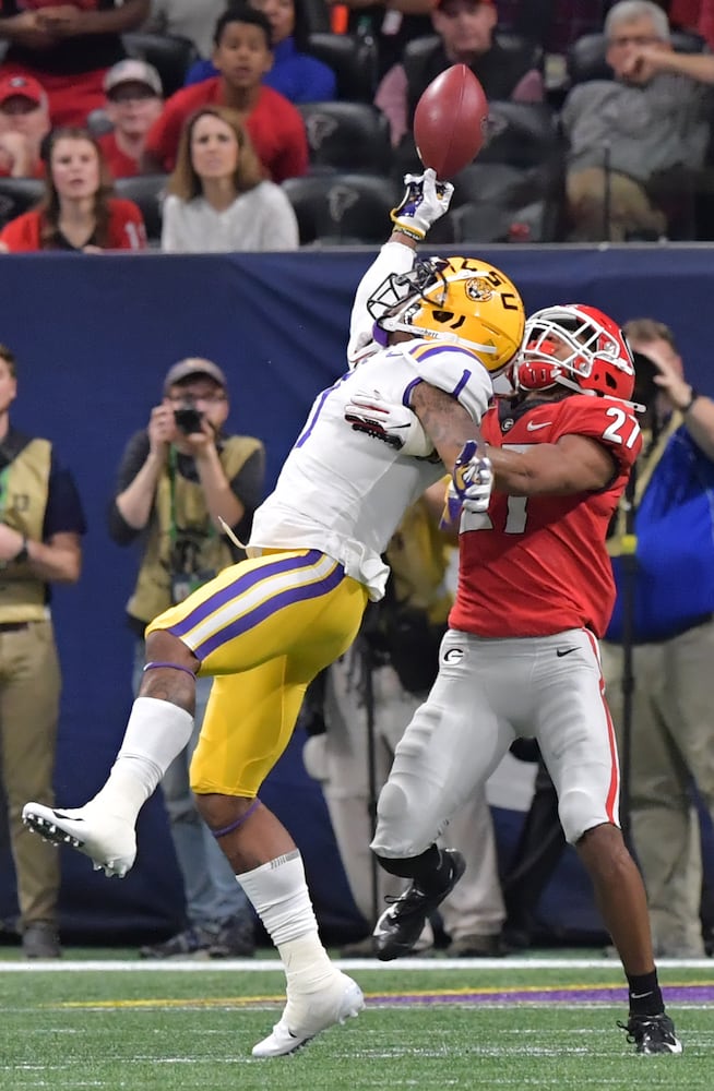 Photos: Bulldogs battle Tigers in SEC Championship game