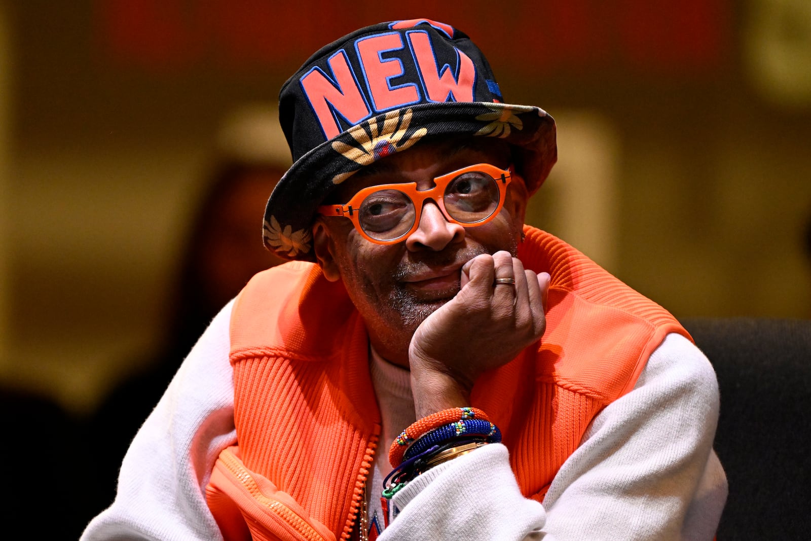 Film director Spike Lee is honored at a superfan ceremony at the Basketball Hall of Fame, Sunday, Oct. 13, 2024, in Springfield, Mass. Lee, actor Jack Nicholson, comedian Billy Crystal and businessman Alan Horwitz are being added to the Naismith Memorial Basketball Hall of Fame's James F. Goldstein SuperFan Gallery. (AP Photo/Jessica Hill)