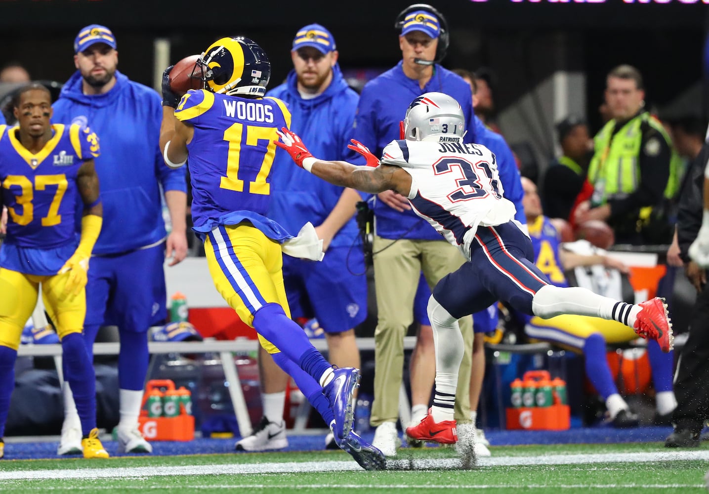 Photos: Patriots, Rams collide in Super Bowl in Atlanta