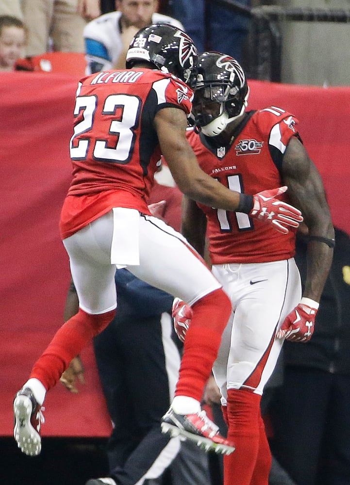 Julio Jones makes 'The Catch'