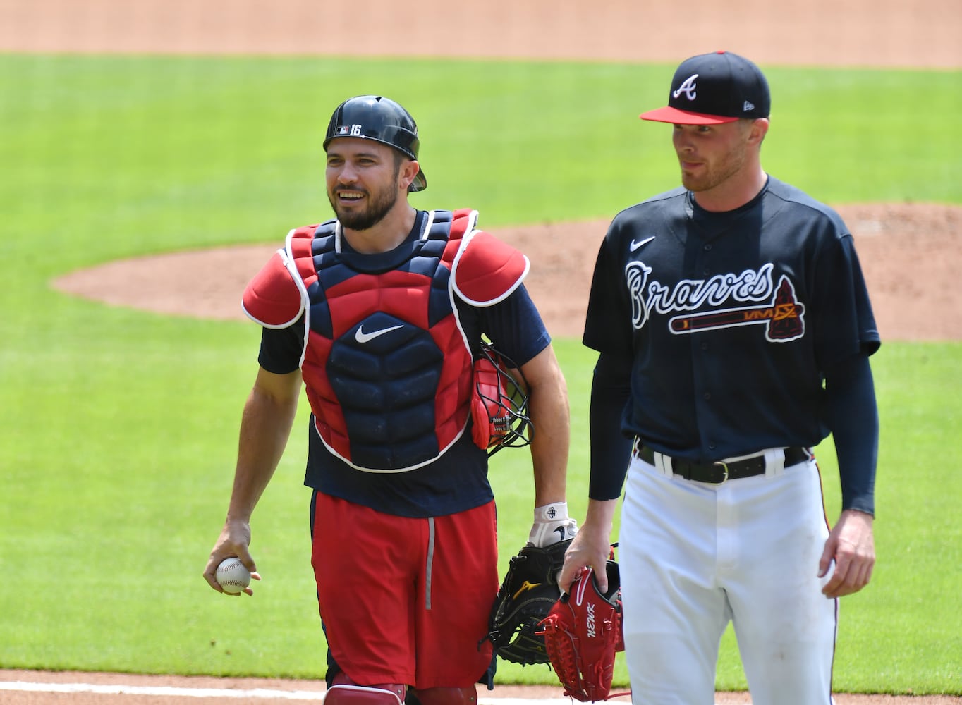 Photos: Braves continue workouts