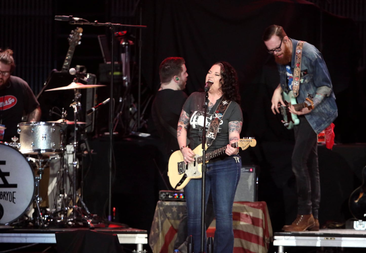 PHOTOS: George Strait, Chris Stapleton deliver country hits at Mercedes-Benz Stadium