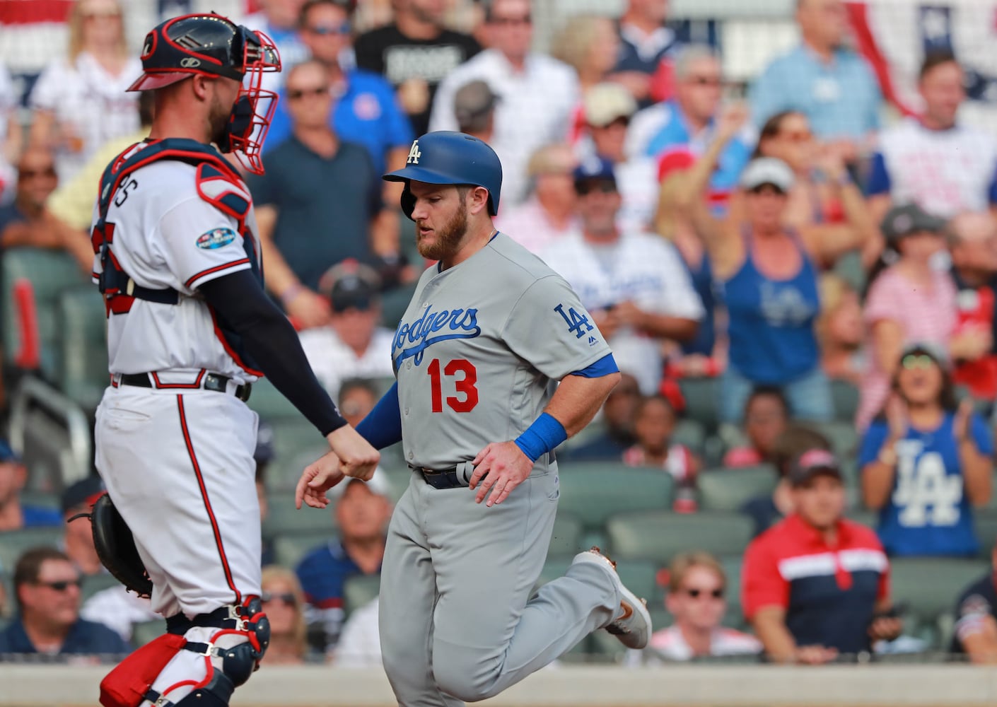 Photos: Braves, Dodgers meet in Game 4 of National League Division Series