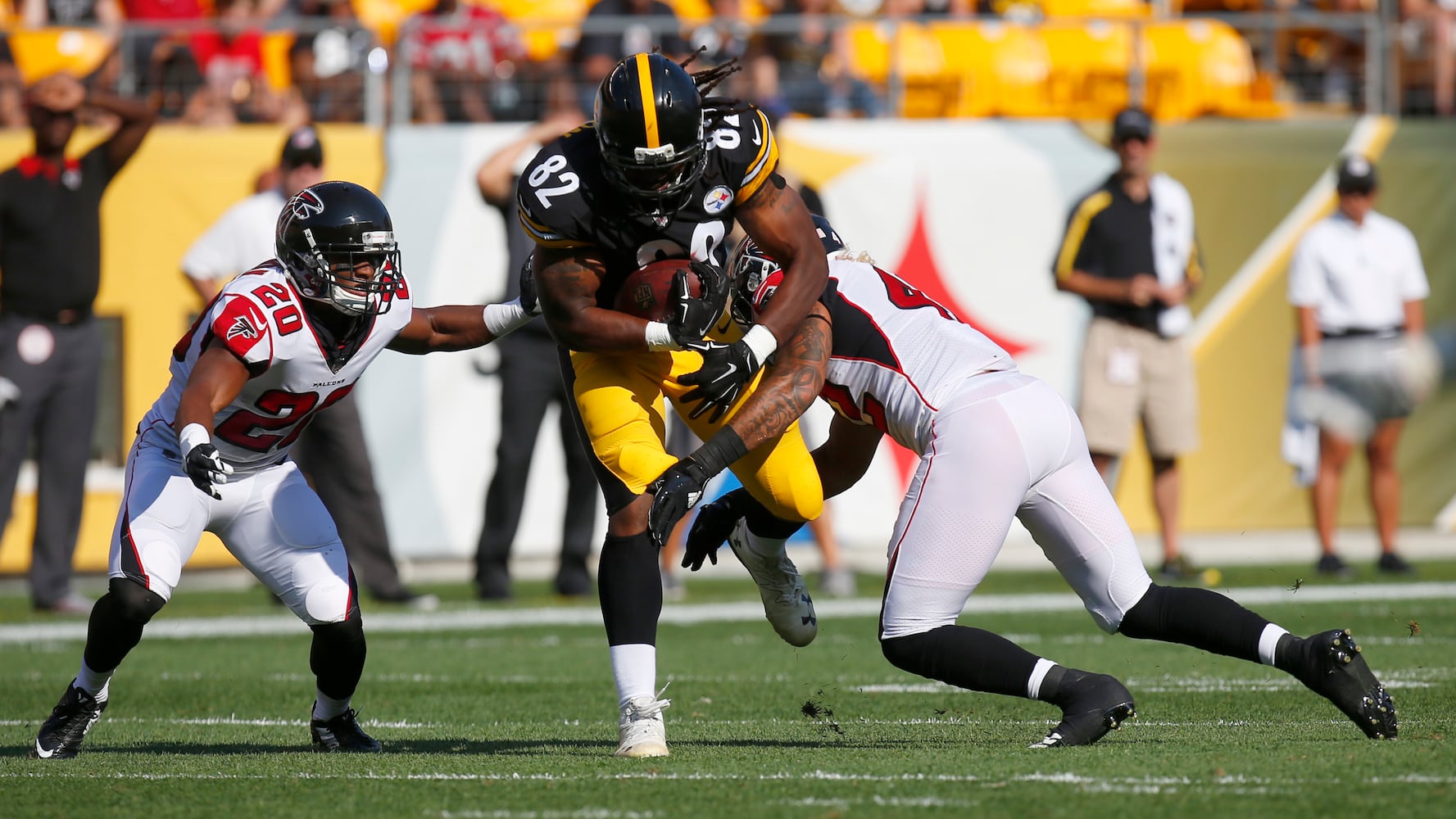 Photos: Falcons take on Steelers in exhibition game