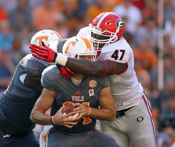 Ray Drew, shown sacking a Volunteer. (Jason Getz/AJC)