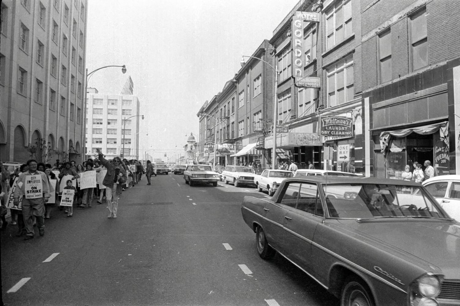 AJC Flashback Photos: Atlanta’s Mitchell Street through the years