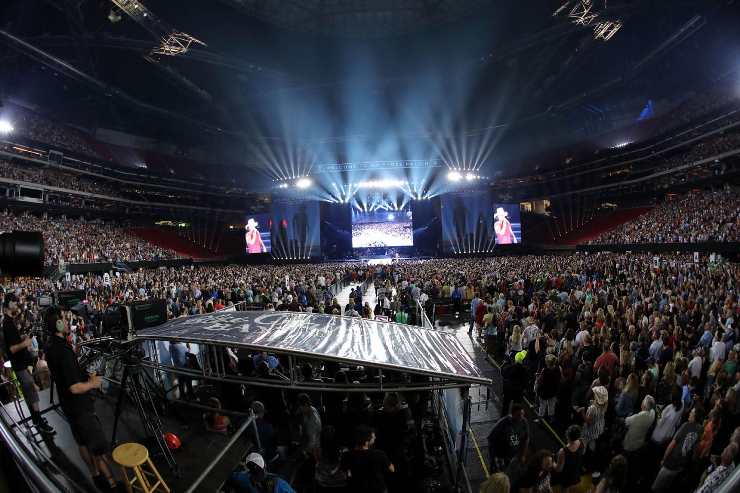 Kenny Chesney at Mercedes-Benz Stadium