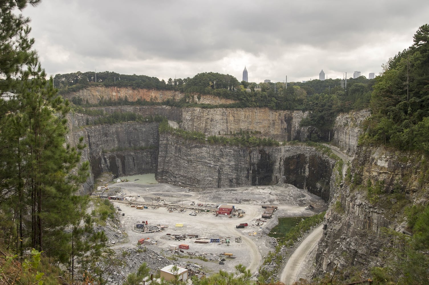 Atlanta breaks ground on city’s biggest park at Bellwood Quarry