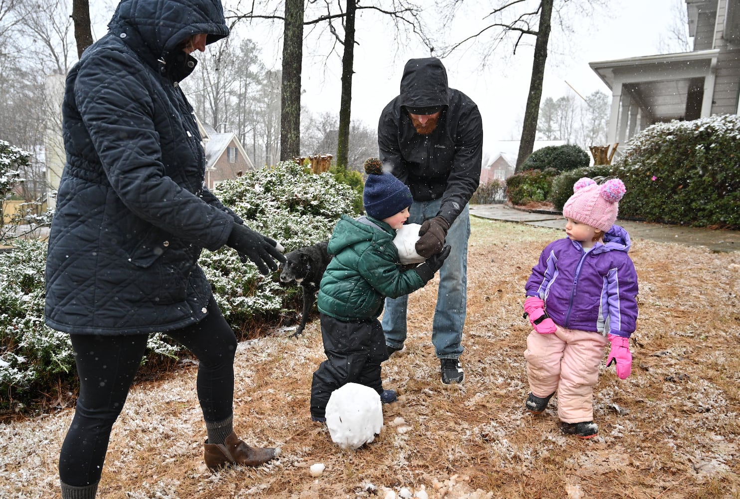 Winter storm hits metro Atlanta, North Georgia