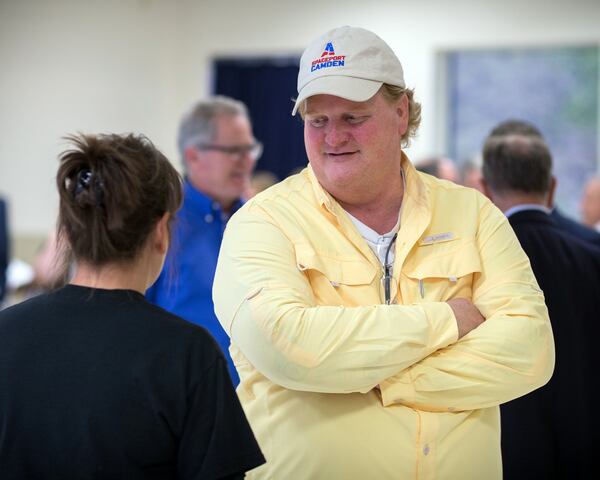 Spaceport consultant Andrew Nelson, right, speaks with a Camden County resident during a public hearing to discuss the FAA's recently released environmental impact study about the potential site for a spaceport in Kingsland, Georgia. (AJC Photo/Stephen B. Morton)