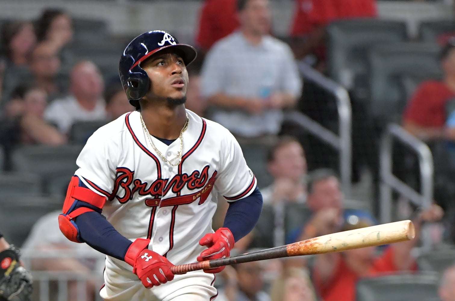 Photos: Braves rally, close in on NL East title