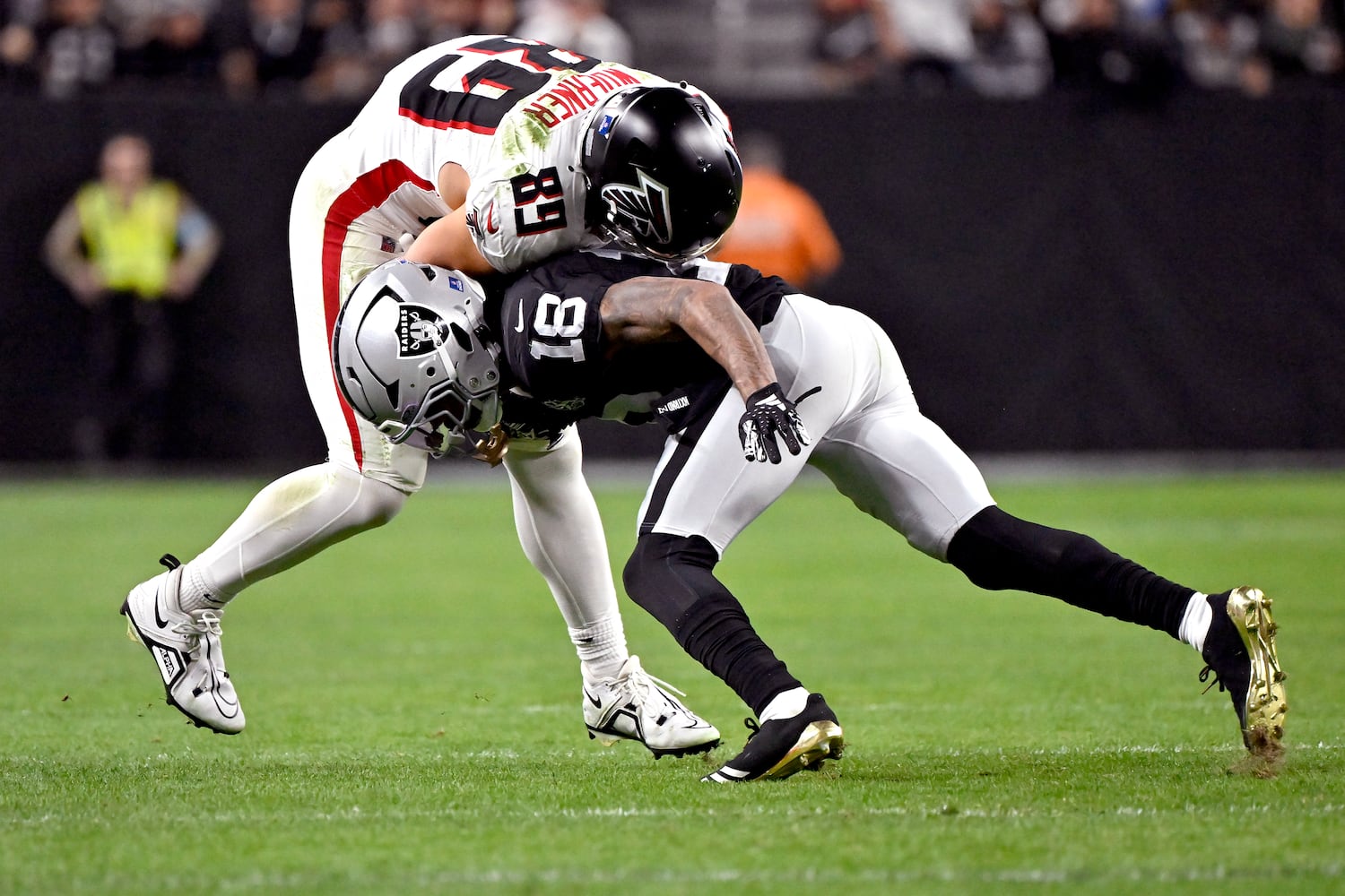 Falcons Raiders Football