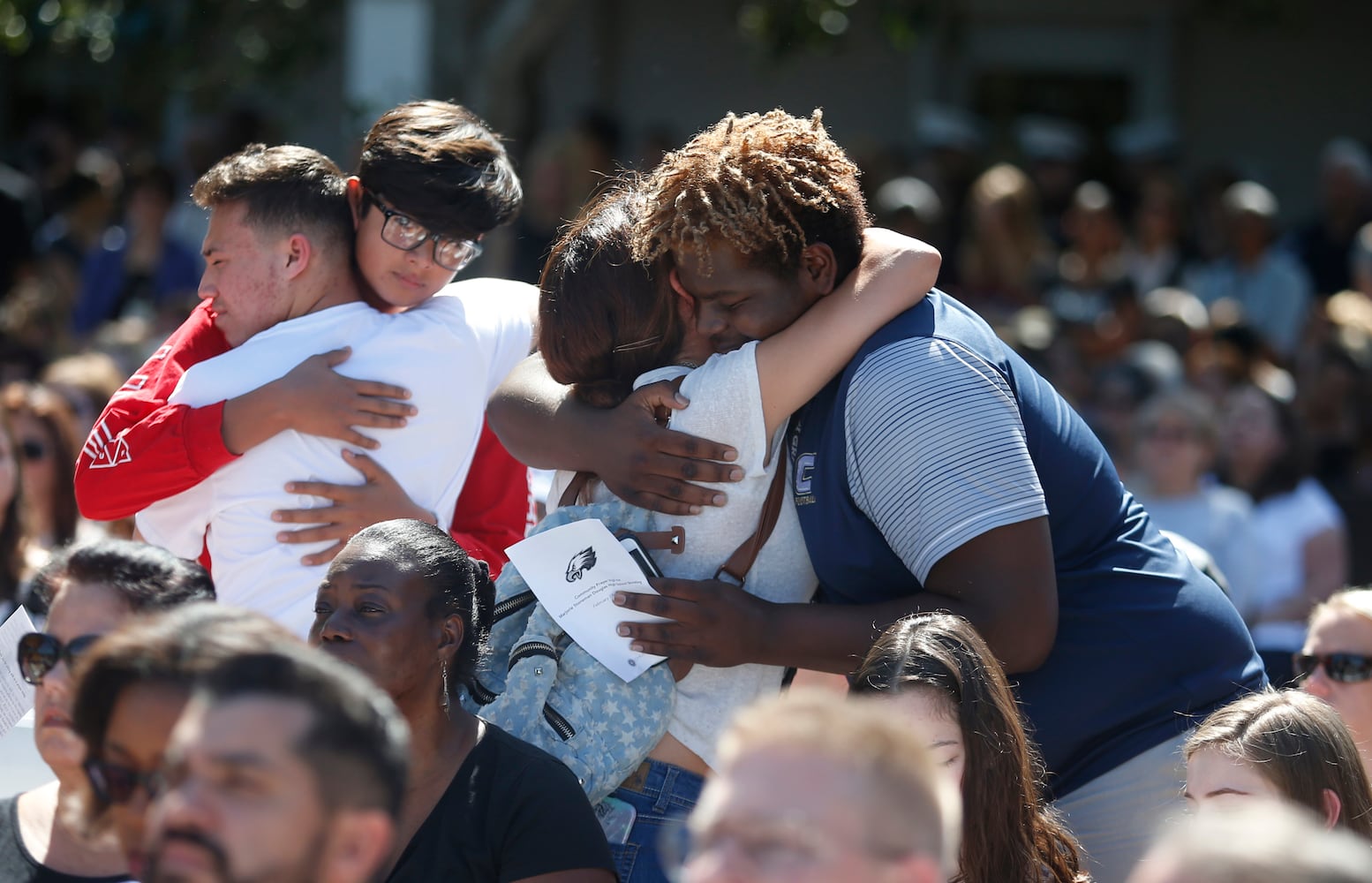 Photos: Nation mourns after Florida school shooting