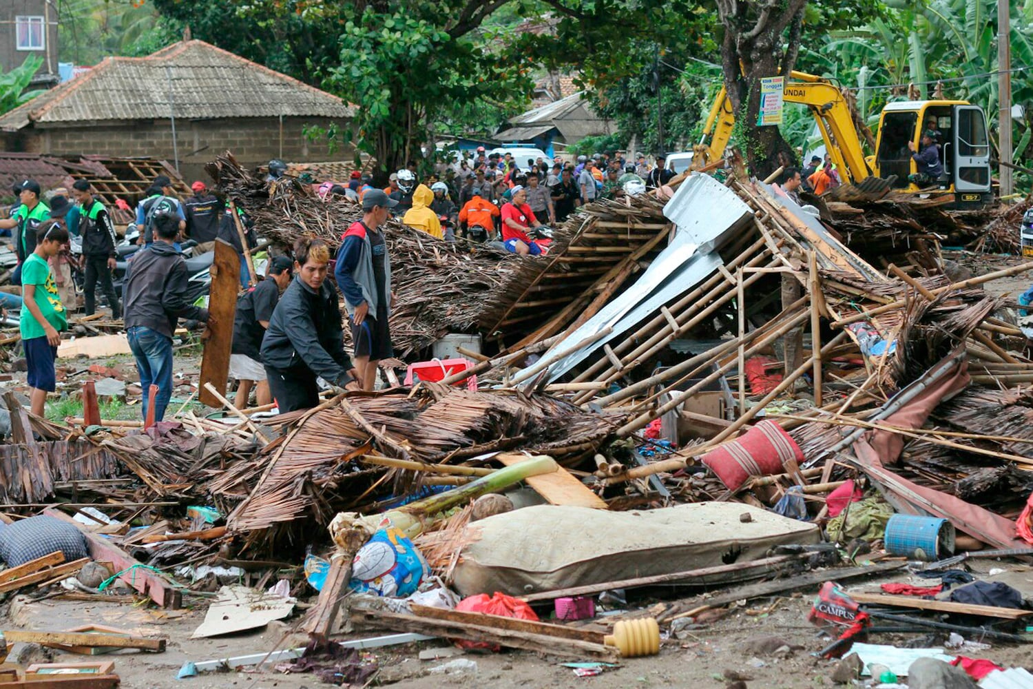 Photos: Tsunami devastates Indonesia