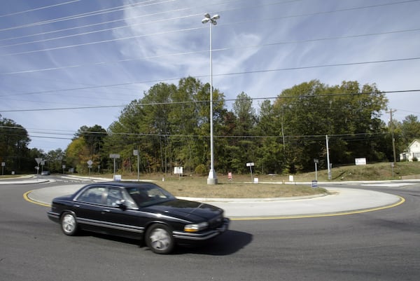 The roundabout at the intersection of Georgia State Highway 166 and Georgia State Highway 5 in Douglasville, Georgia. (GAVIN AVERILL/SPECIAL)