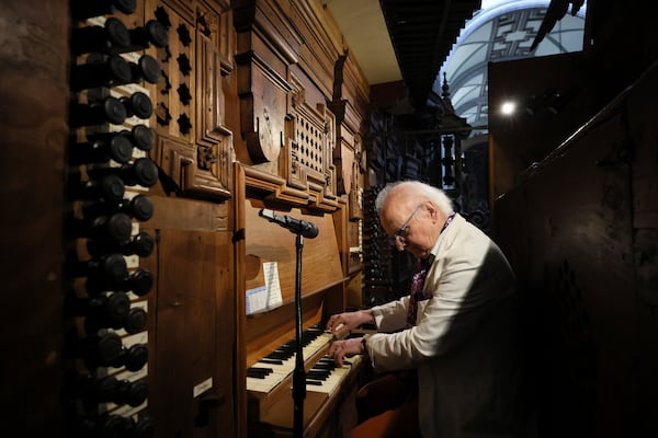 German director and organist Leo Krämer rehearses for a concert at the Metropolitan Cathedral in Mexico City, Friday, Feb. 28, 2025. (AP Photo/Ginnette Riquelme)