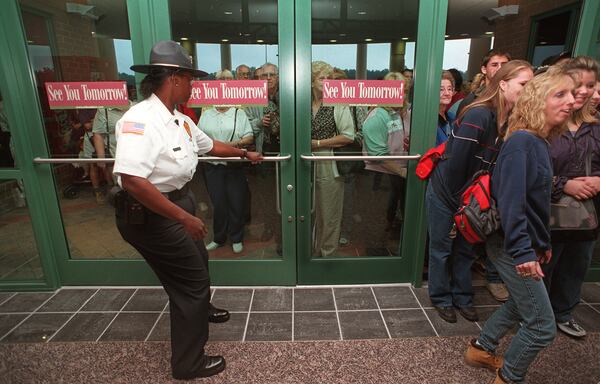 The opening of Arbor Place Mall in Douglas County on Oct. 13, 1999.