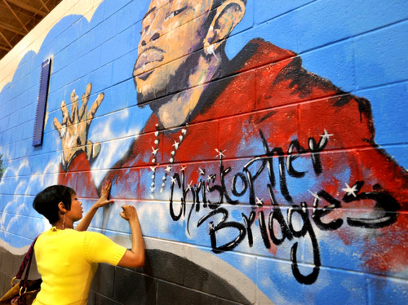 Ludacris returns to alma mater Banneker High