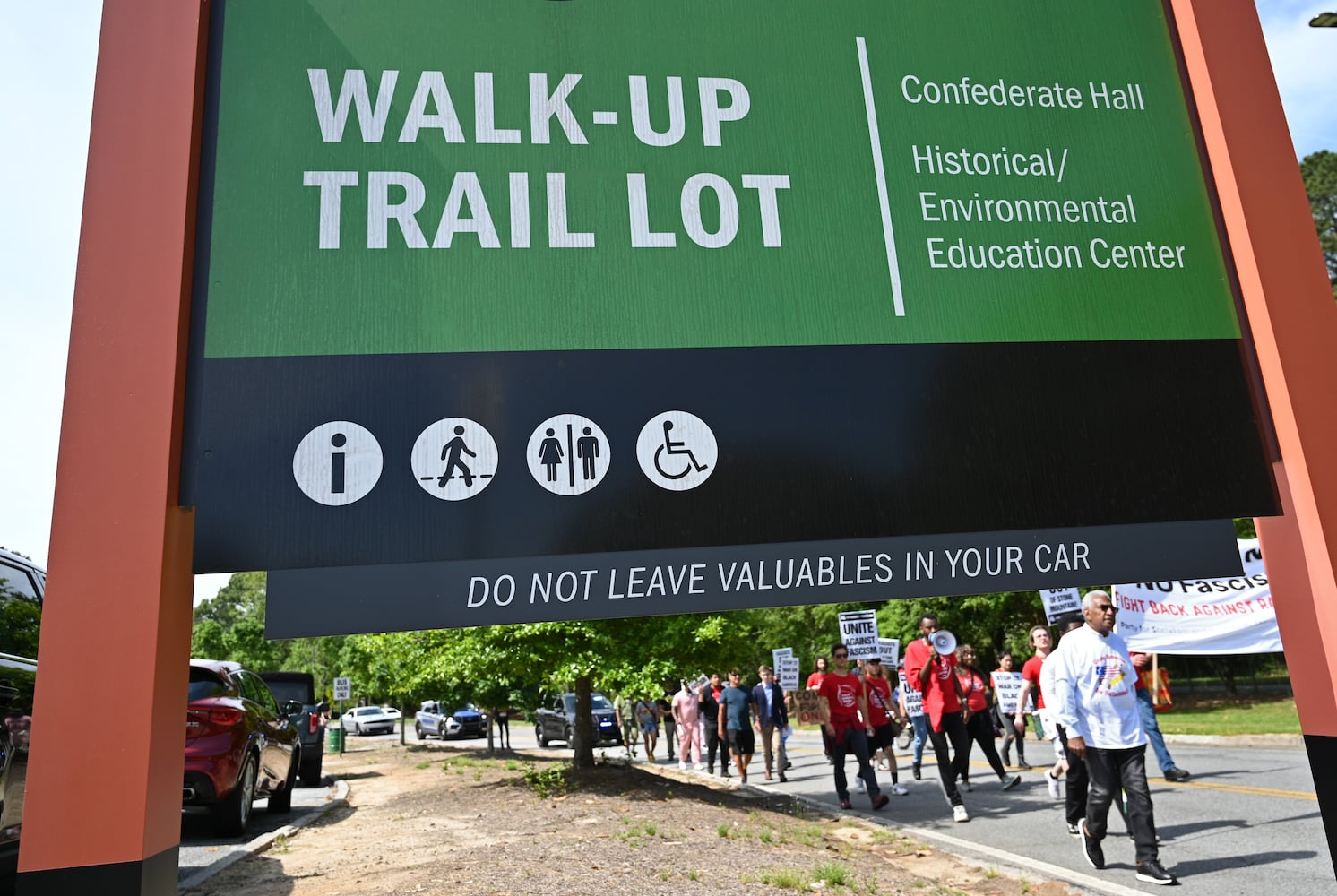 Confederate heritage group at Stone Mountain faces protesters