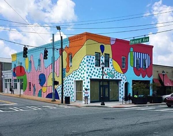 Artist Yoyo Ferrero completed the first mural as part of the #LiftCollegePark initiative.