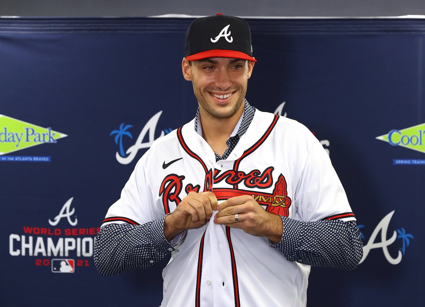 BRAVES PHOTO