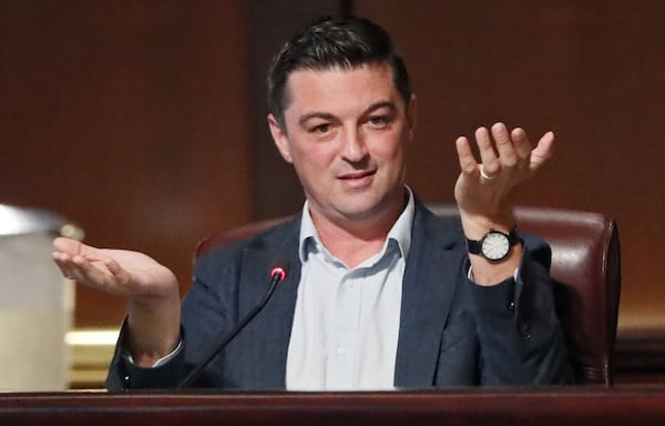 Atlanta City Councilman Amir Farokhi speaks during a work session. Farokhi is pushing a ban of plastics at Atlanta city buildings and the airport. BOB ANDRES /BANDRES@AJC.COM