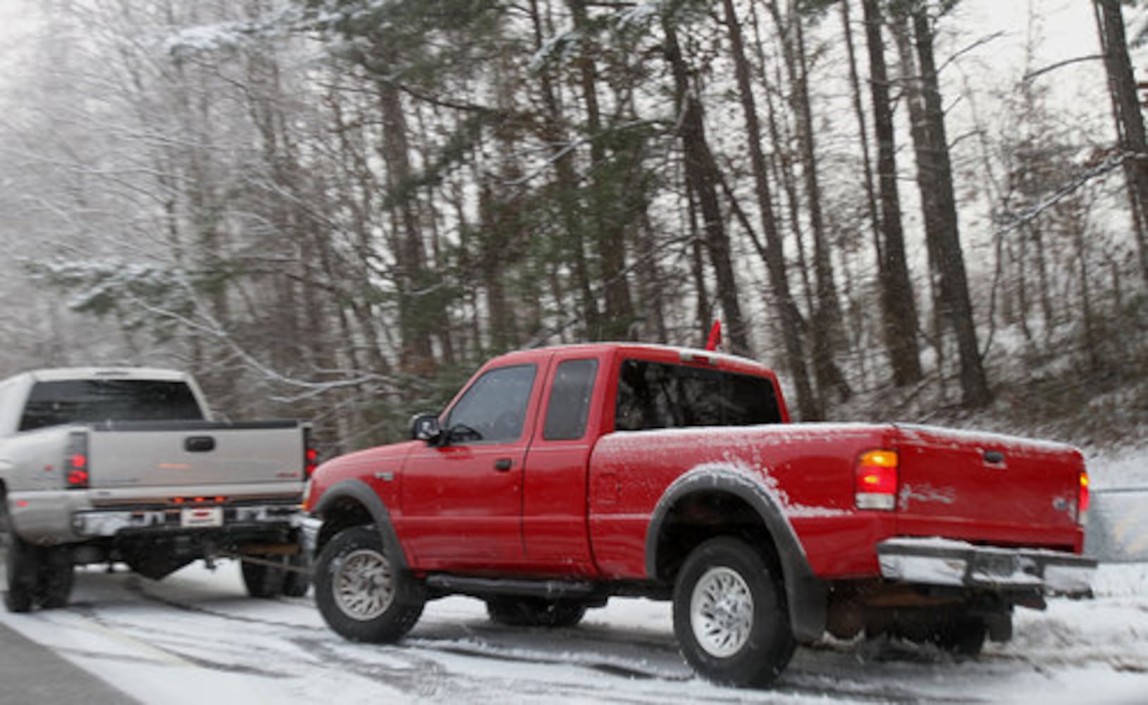 Atlanta weather: Snowy roads