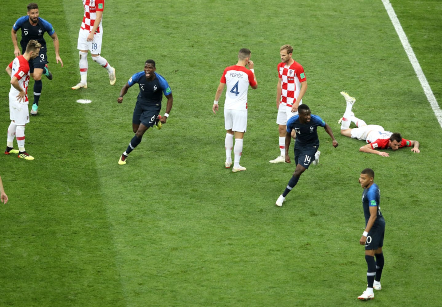 Photos: 2018 World Cup final -- France vs. Croatia